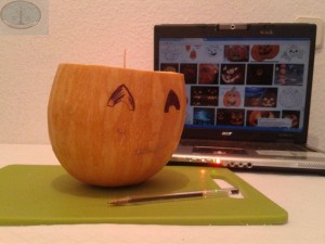 Pintamos una cara en la calabaza